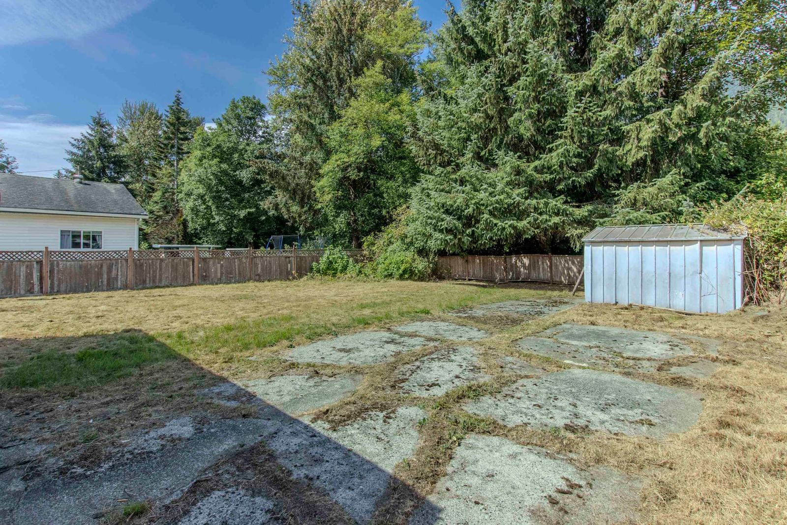 Listing Image 6
