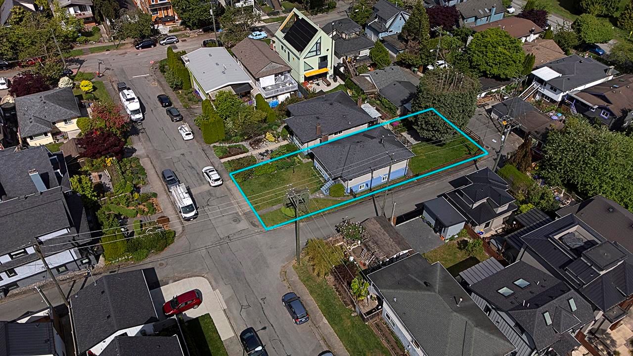 Listing Image 11