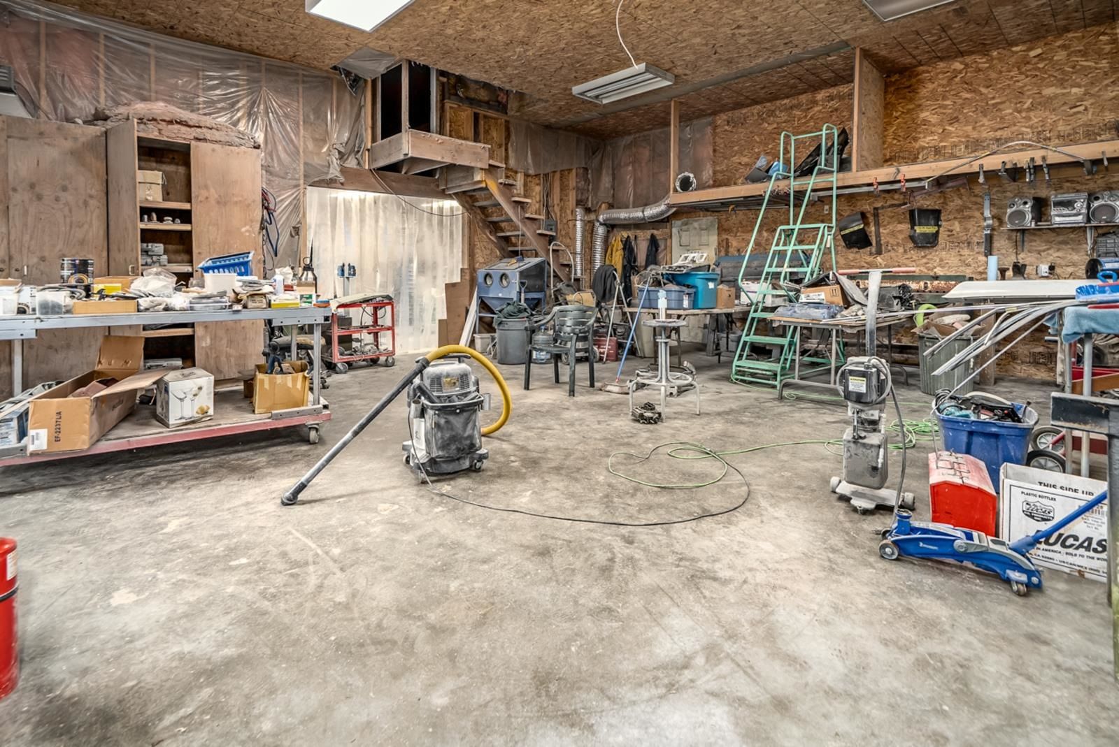 Listing Image 35