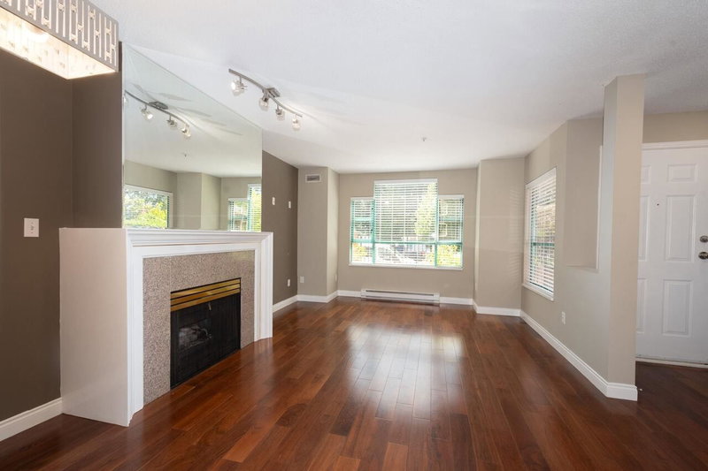108E - 3081 Glen Drive