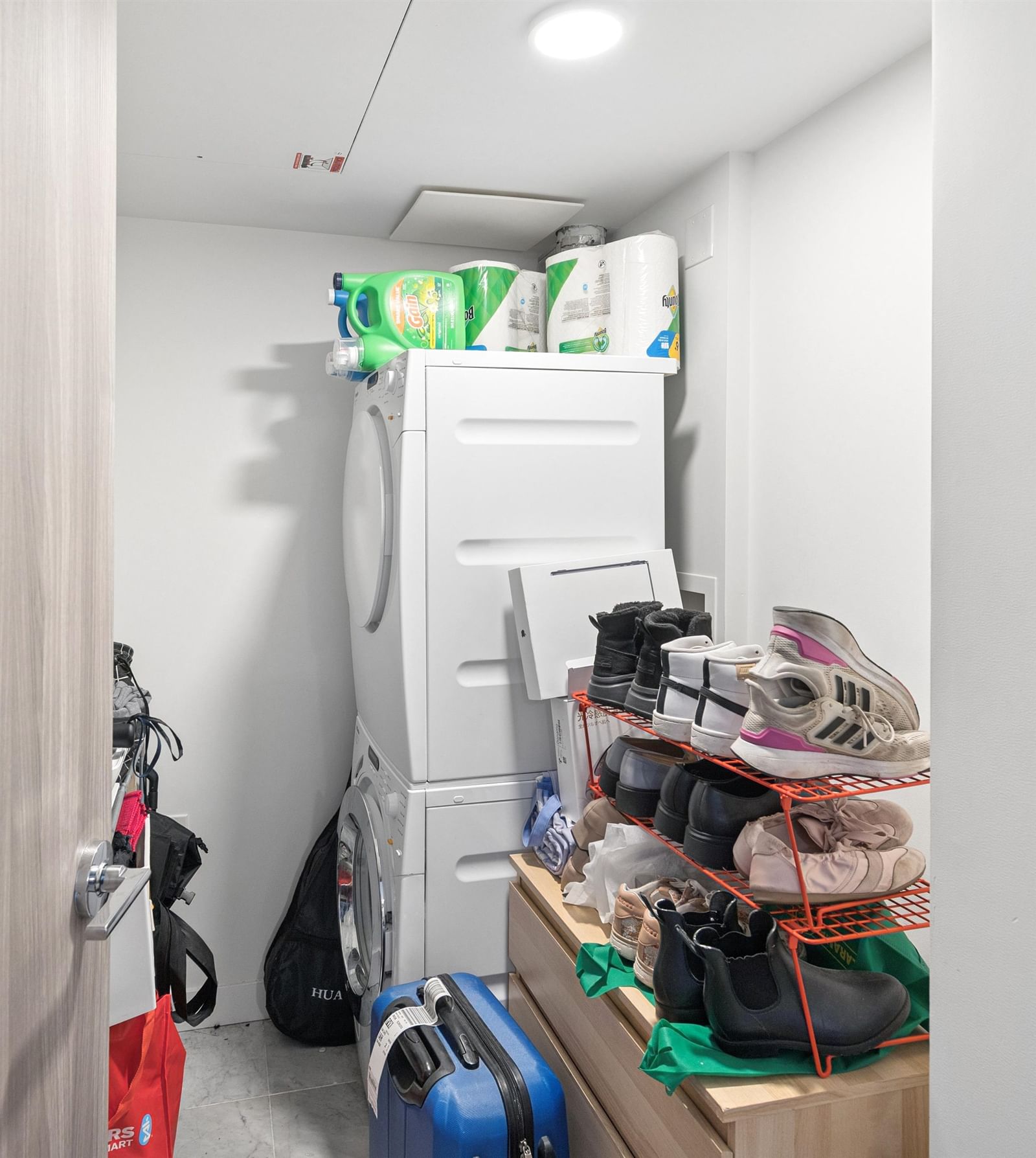 Listing Image 16