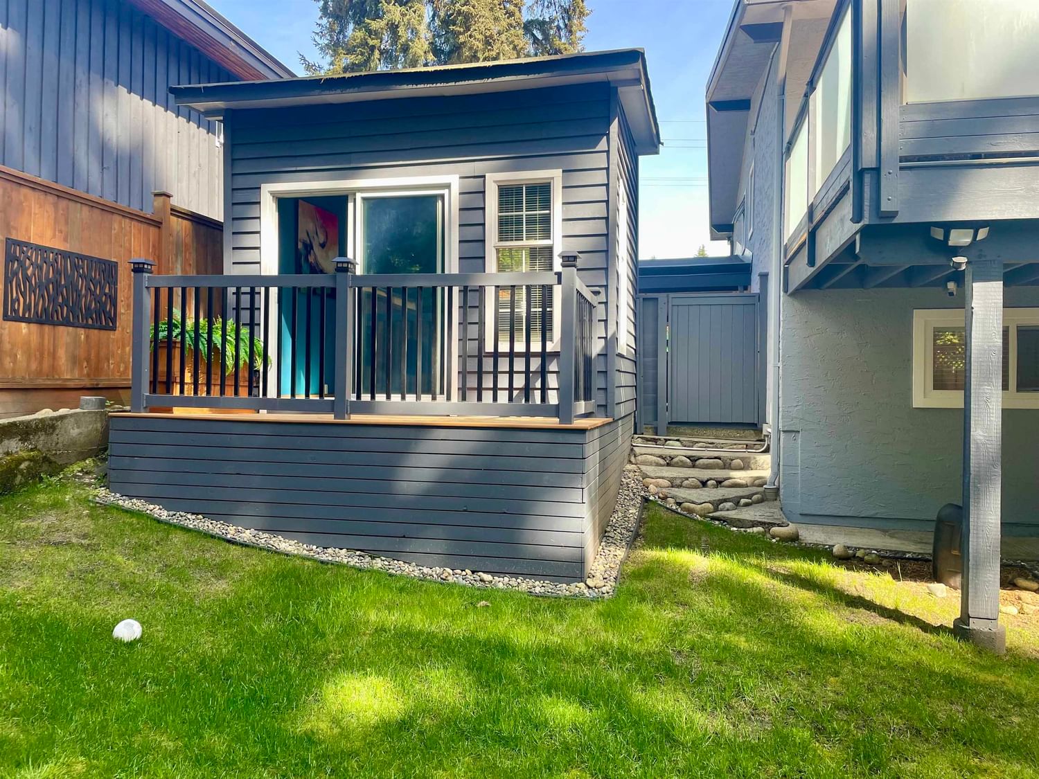 Listing Image 18