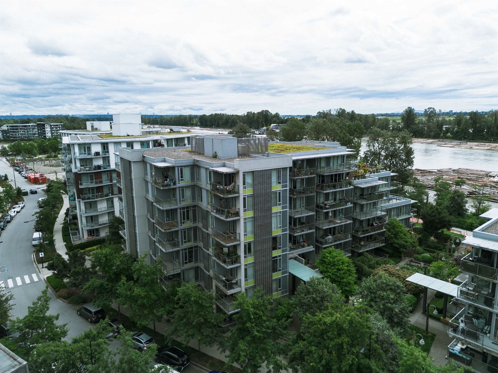 Listing Image 21