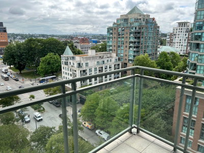 1102 - 1088 Quebec Street
