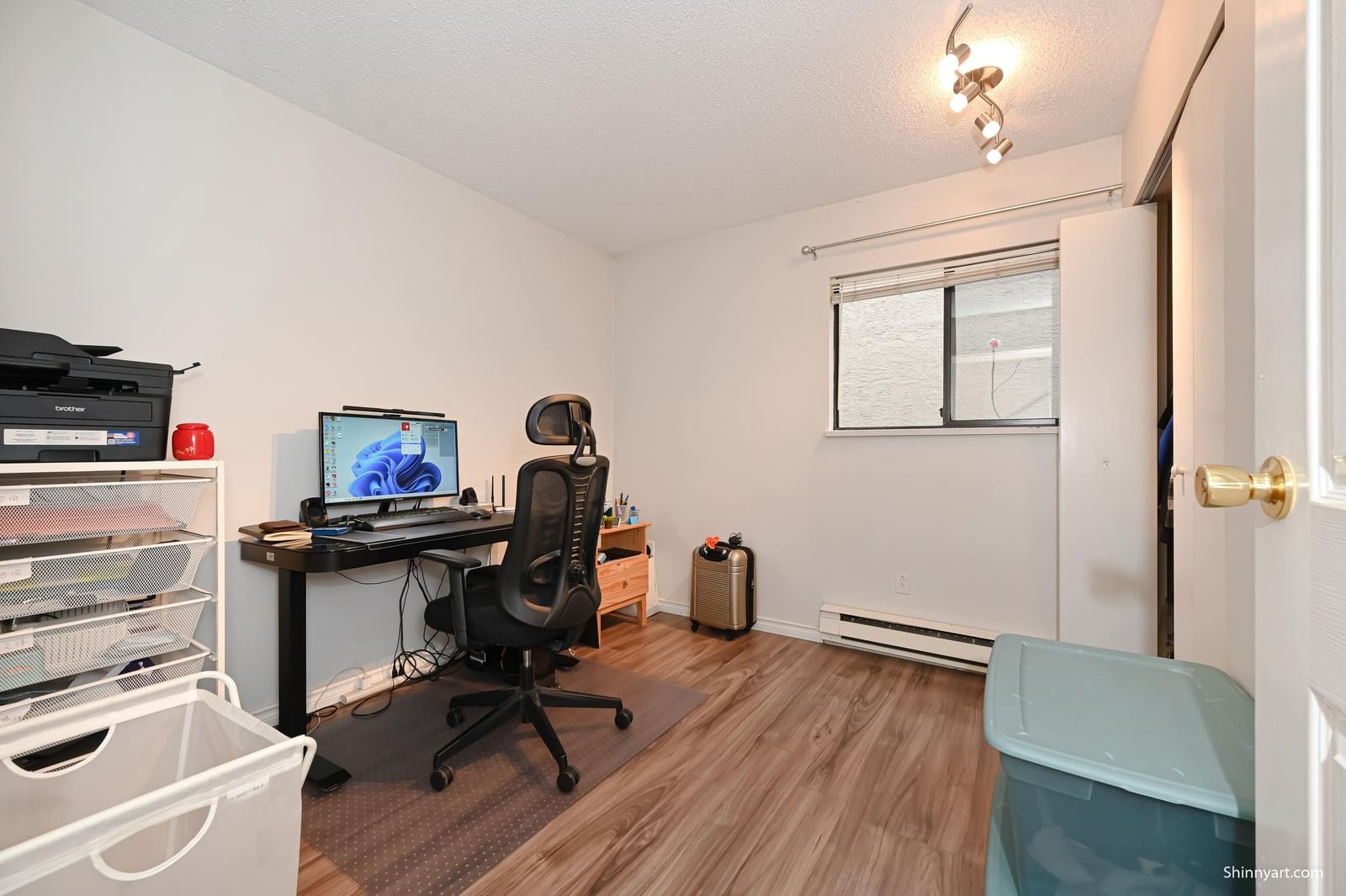 Listing Image 23