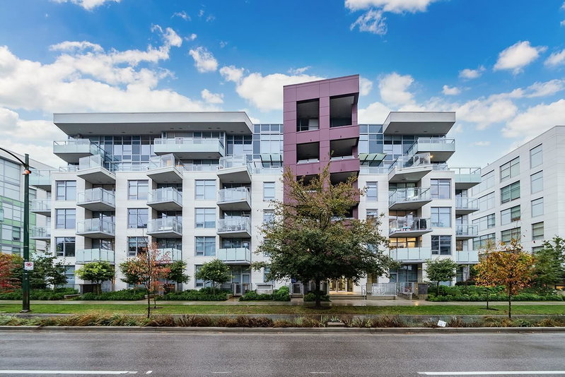 402 - 5033 Cambie Street