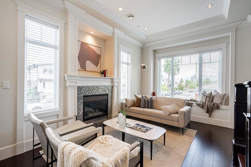 1606 29th Avenue E