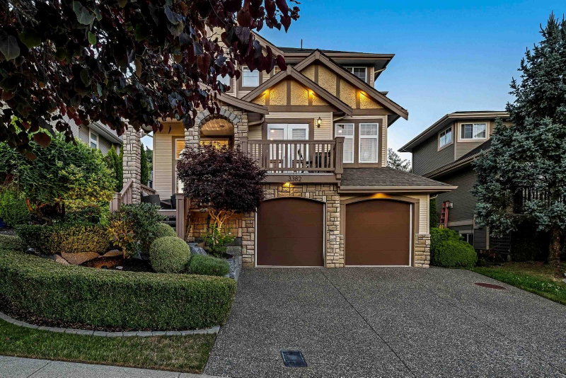 3382 Applewood Drive