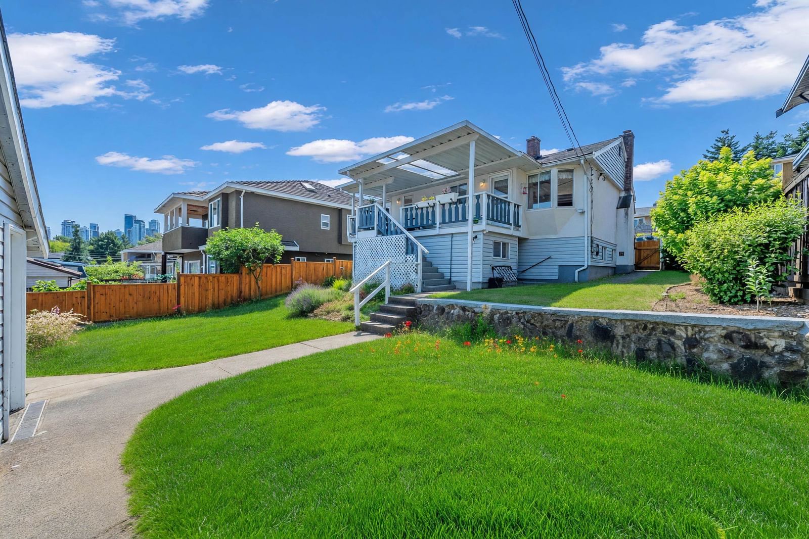 Listing Image 9