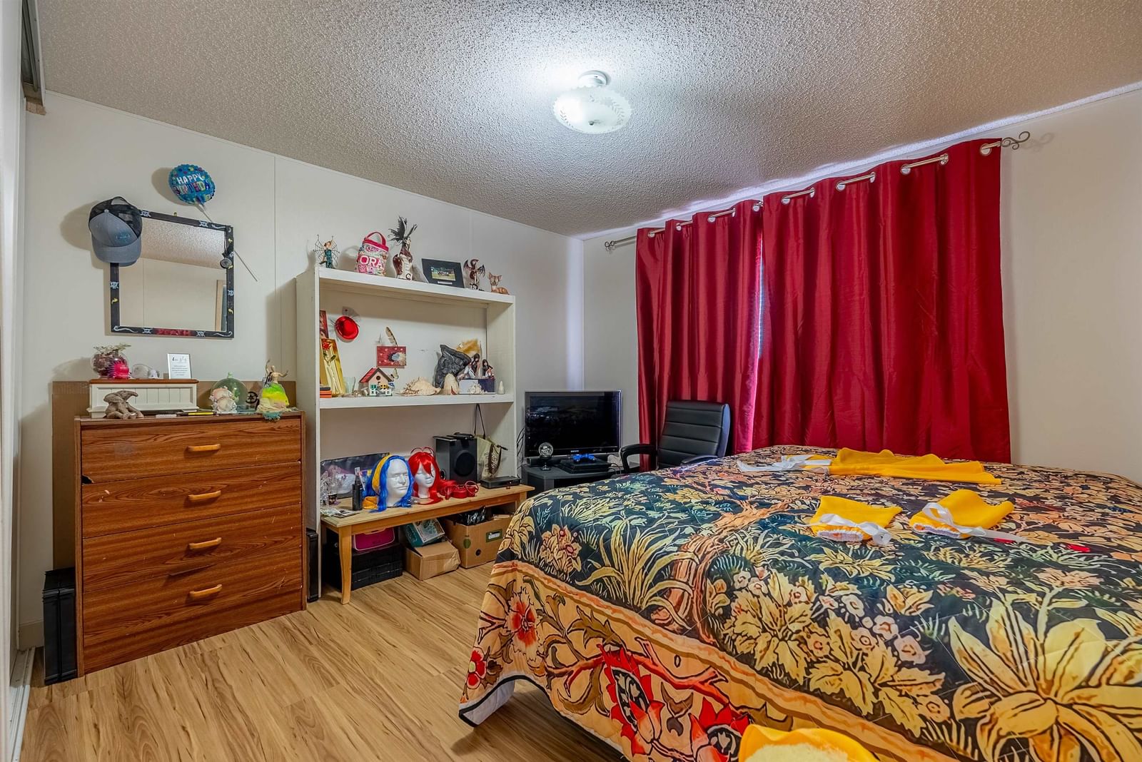 Listing Image 14