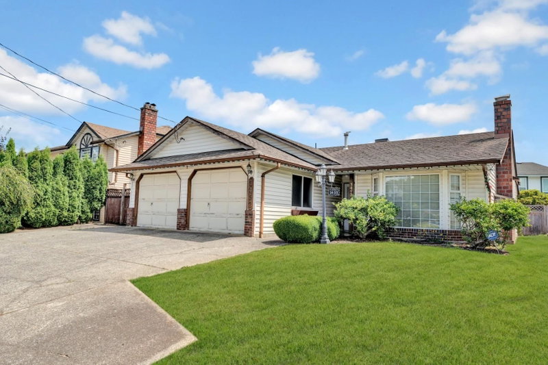 3452 Clearbrook Road