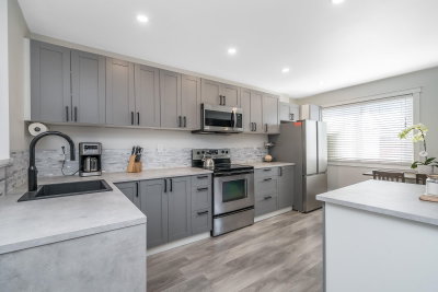 62 - 27456 32 Avenue