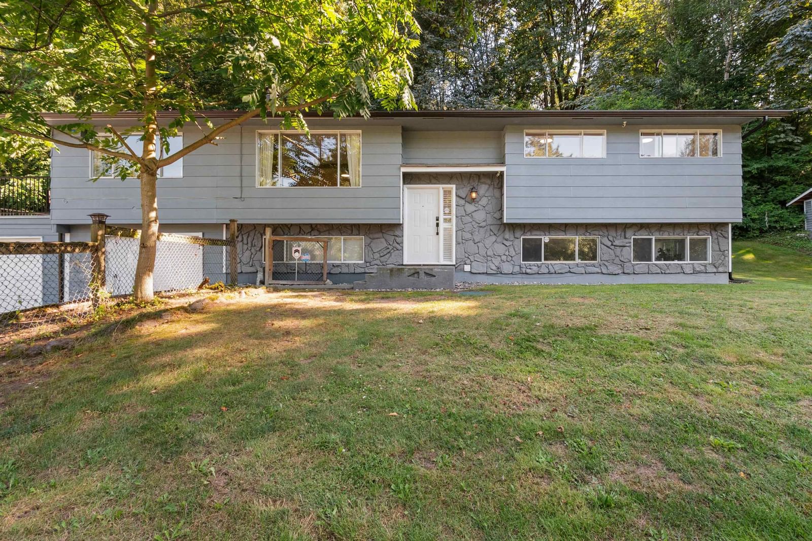 Listing Image 34