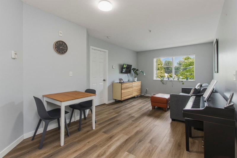 C308 - 40140 Willow Crescent