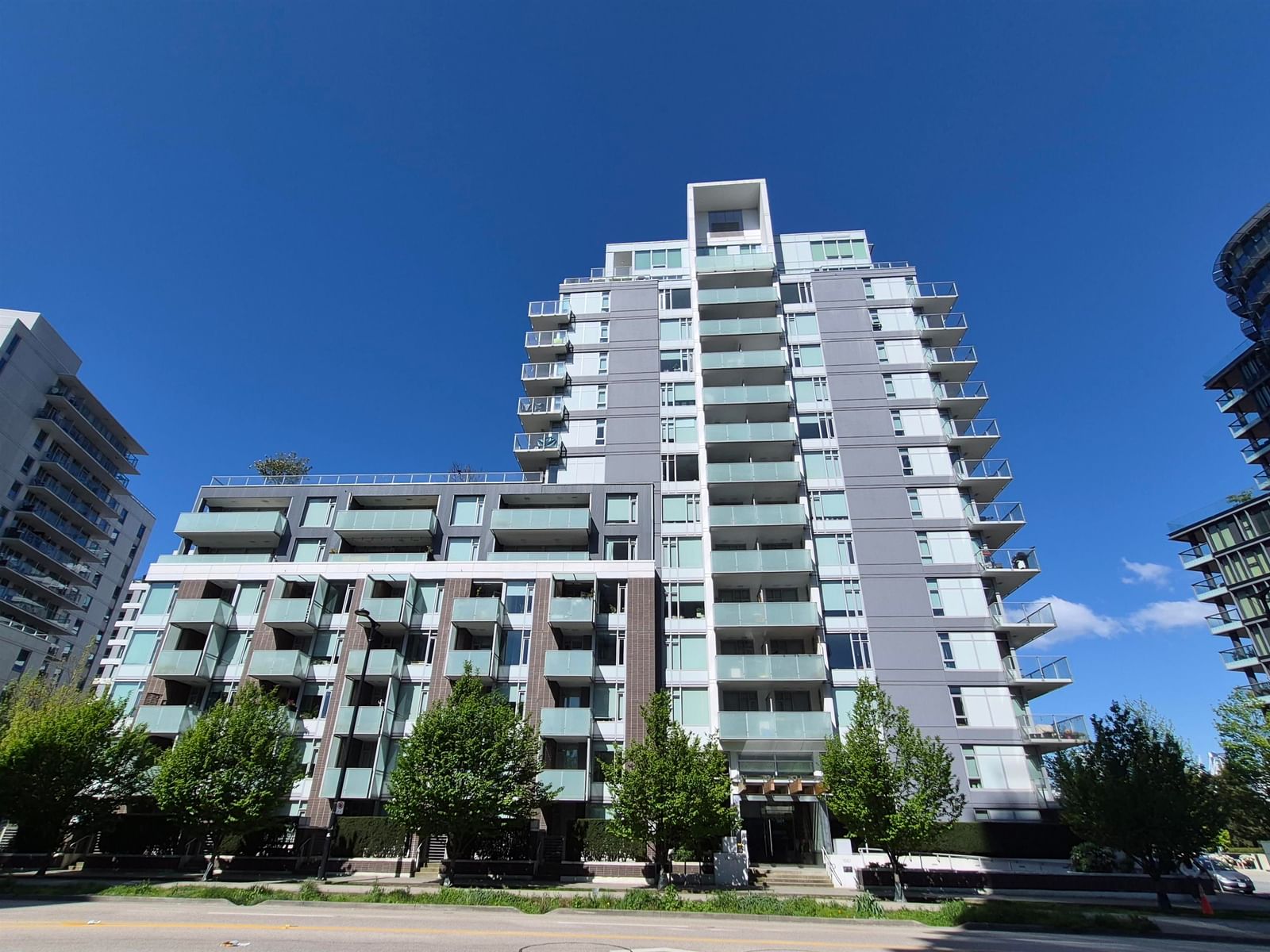Listing Image 22