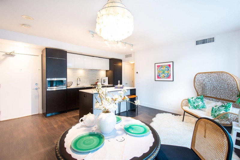 5233 Gilbert Road #622, Richmond, British Columbia