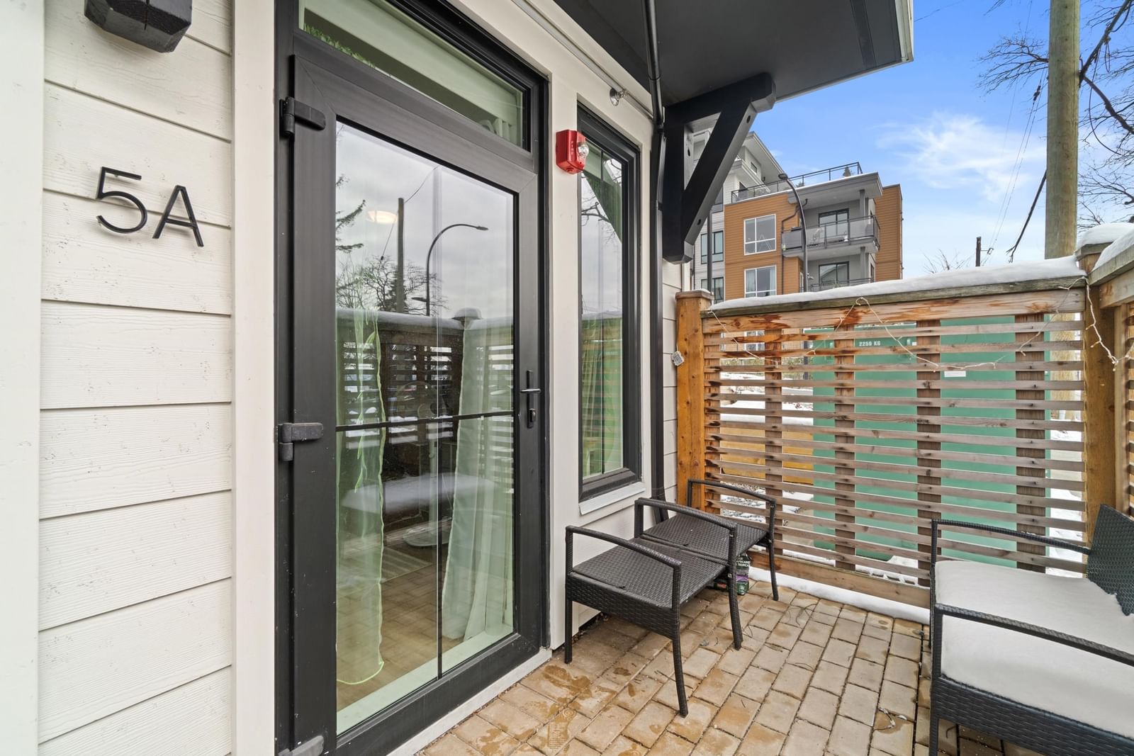 Listing Image 8