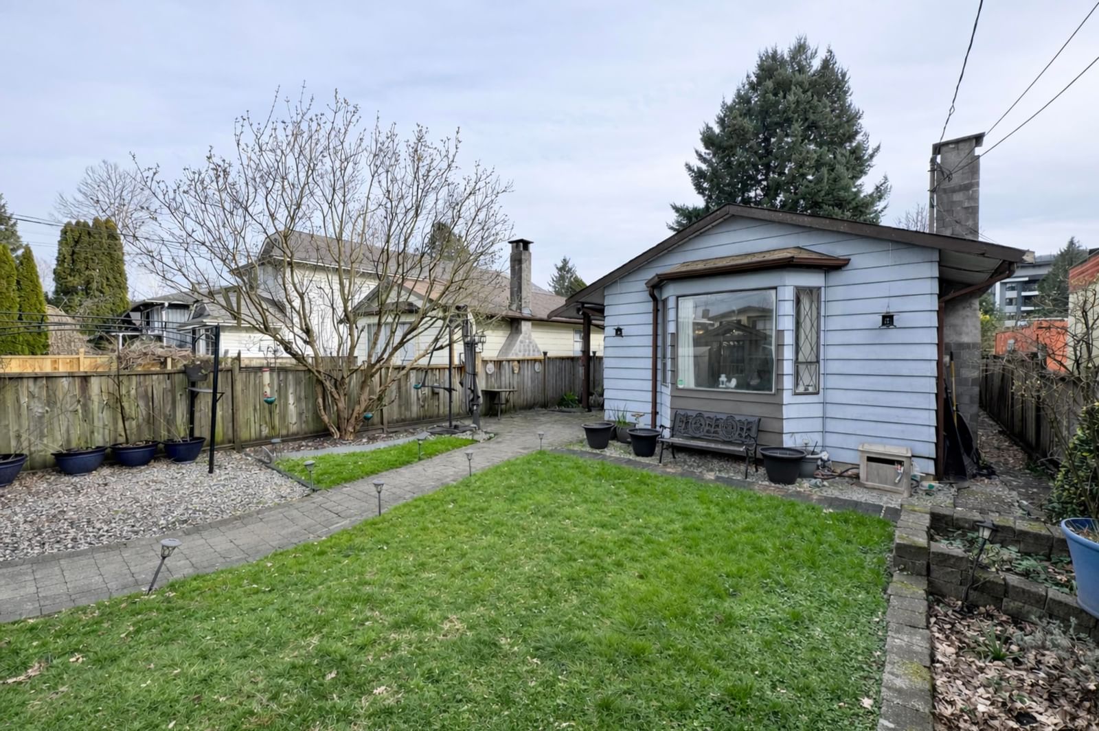 Listing Image 16