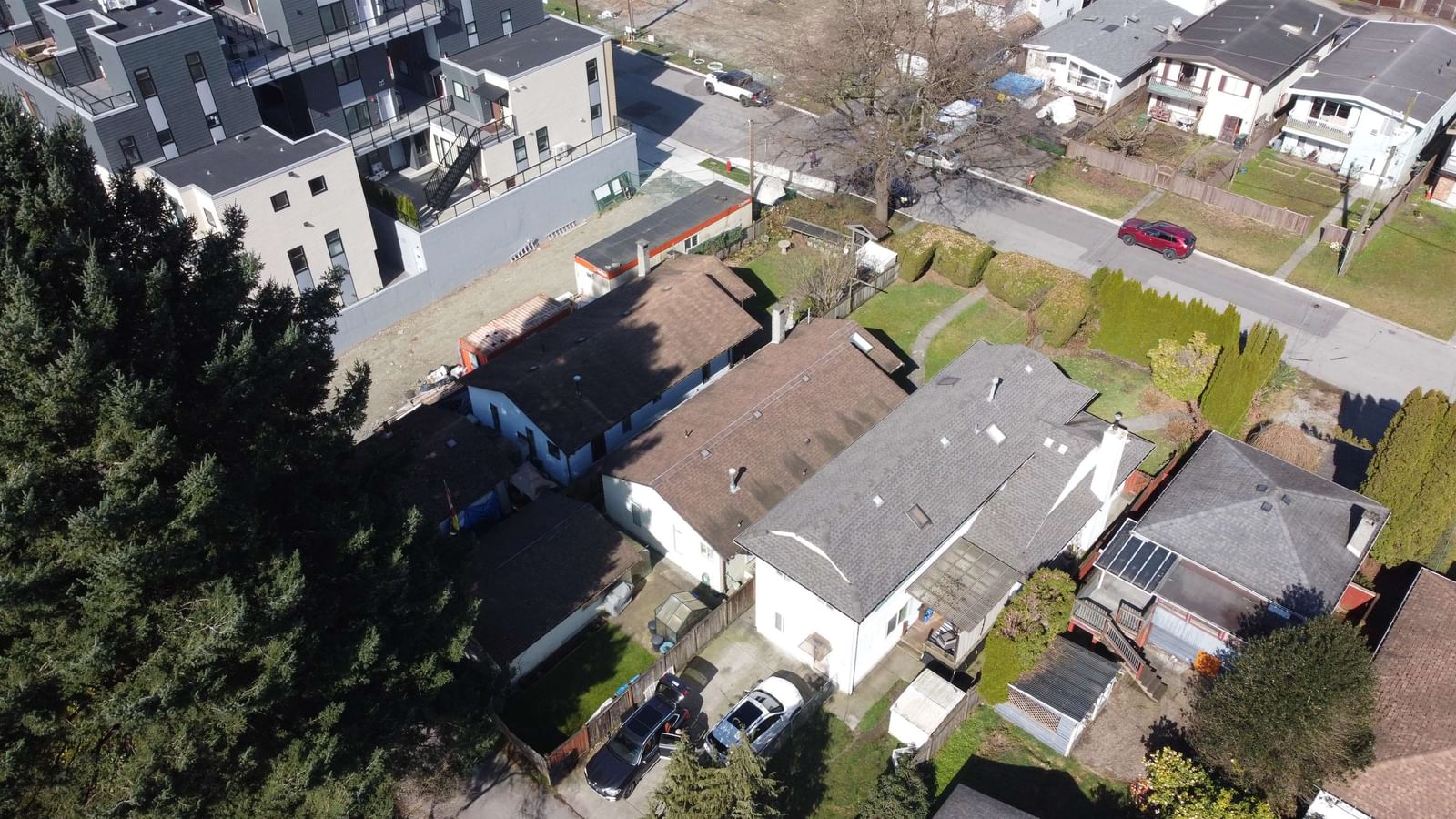 Listing Image 6