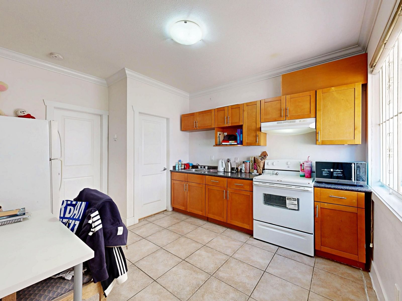 Listing Image 33