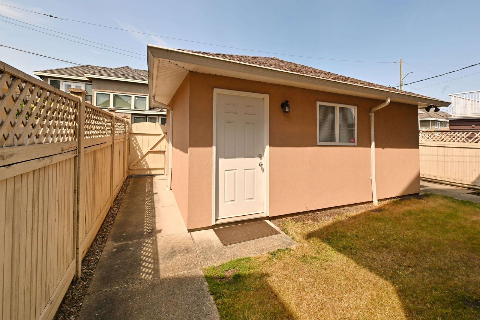 Listing Image 23