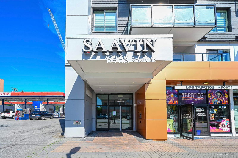406 - 6968 Royal Oak Avenue