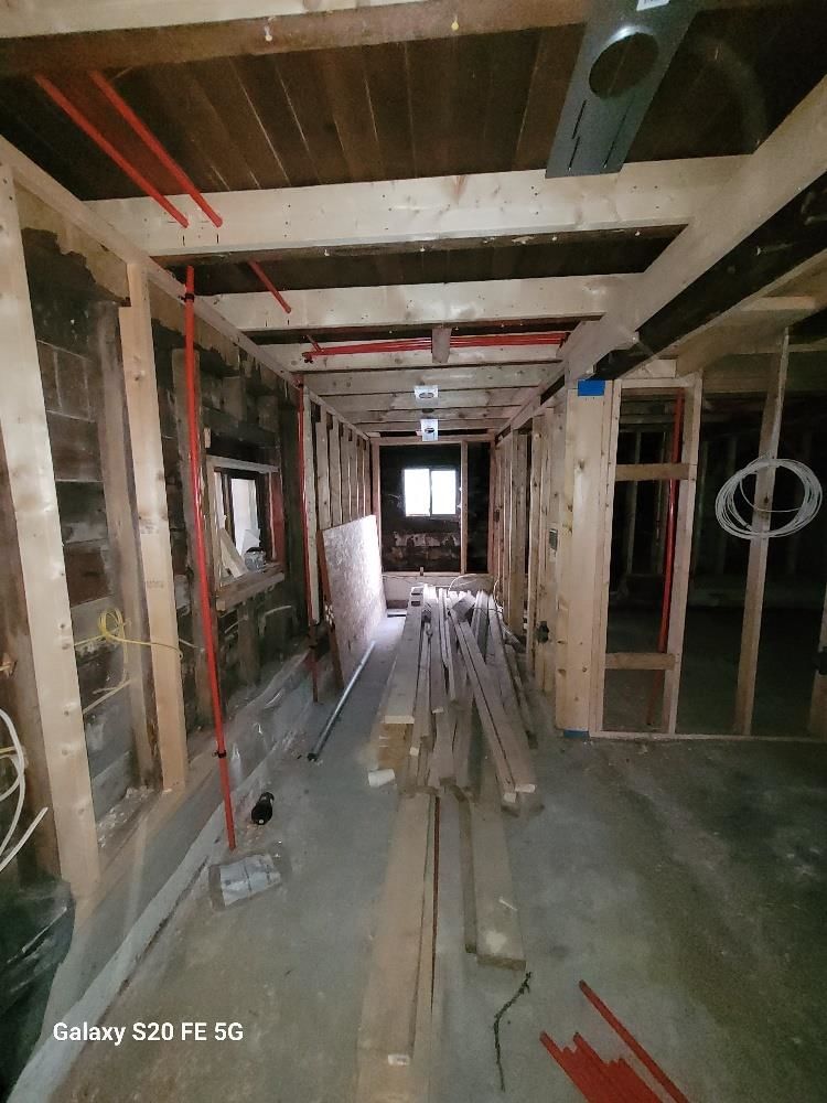 Listing Image 14