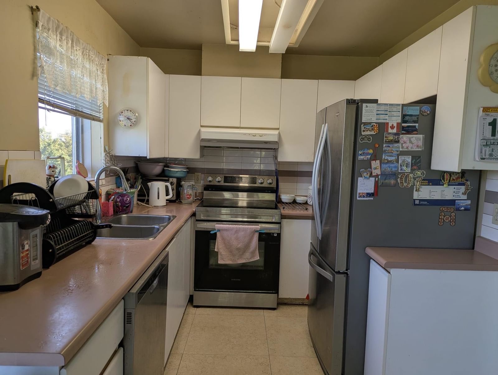 Listing Image 14