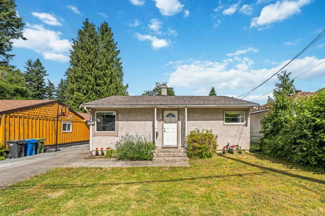 2304 Mouldstade Road