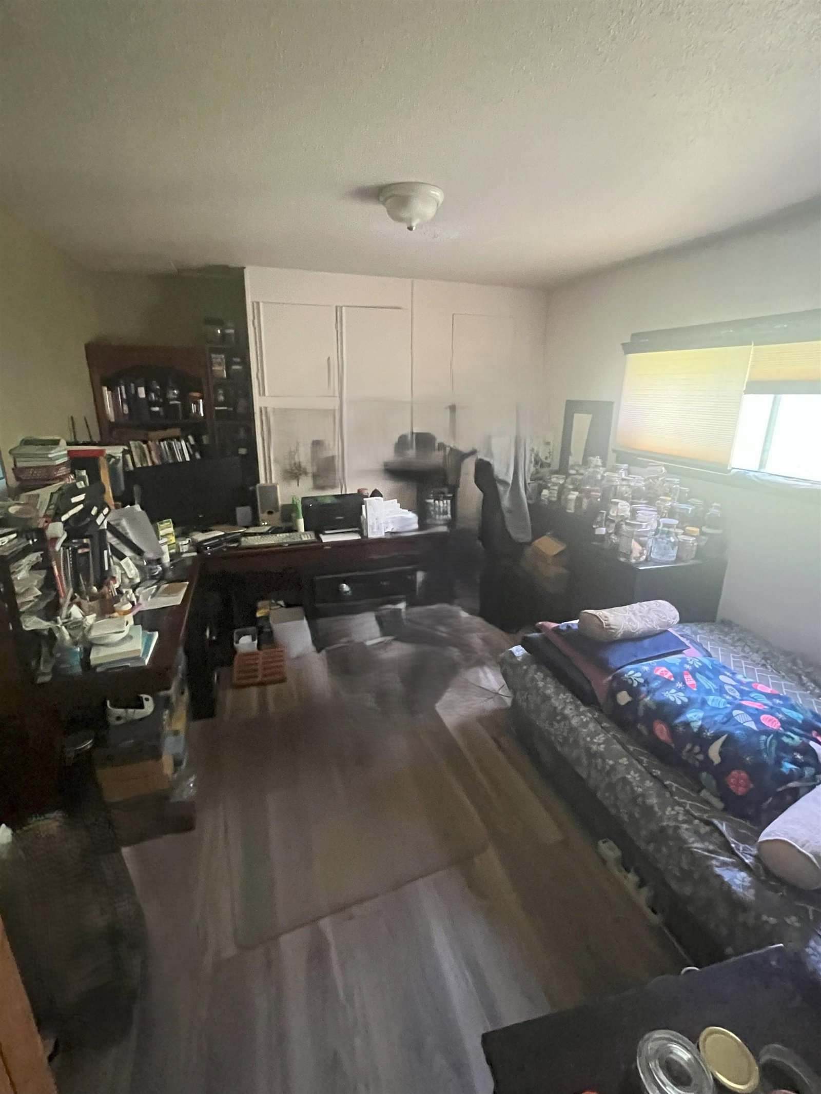 Listing Image 35
