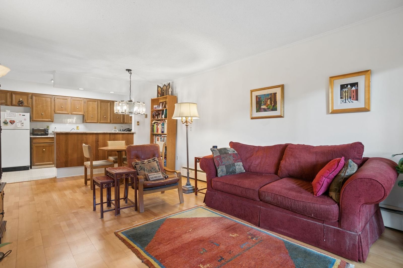 Listing Image 8