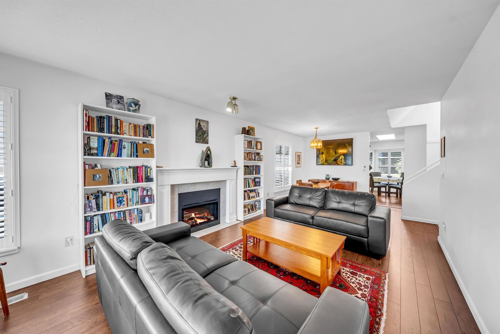 Listing Image 19