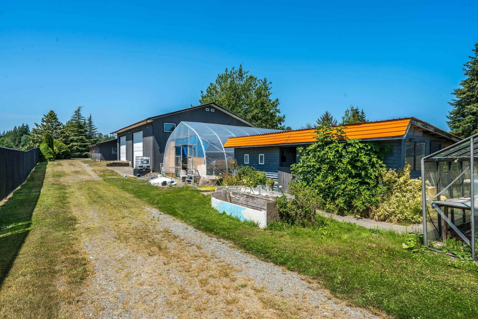 Listing Image 13