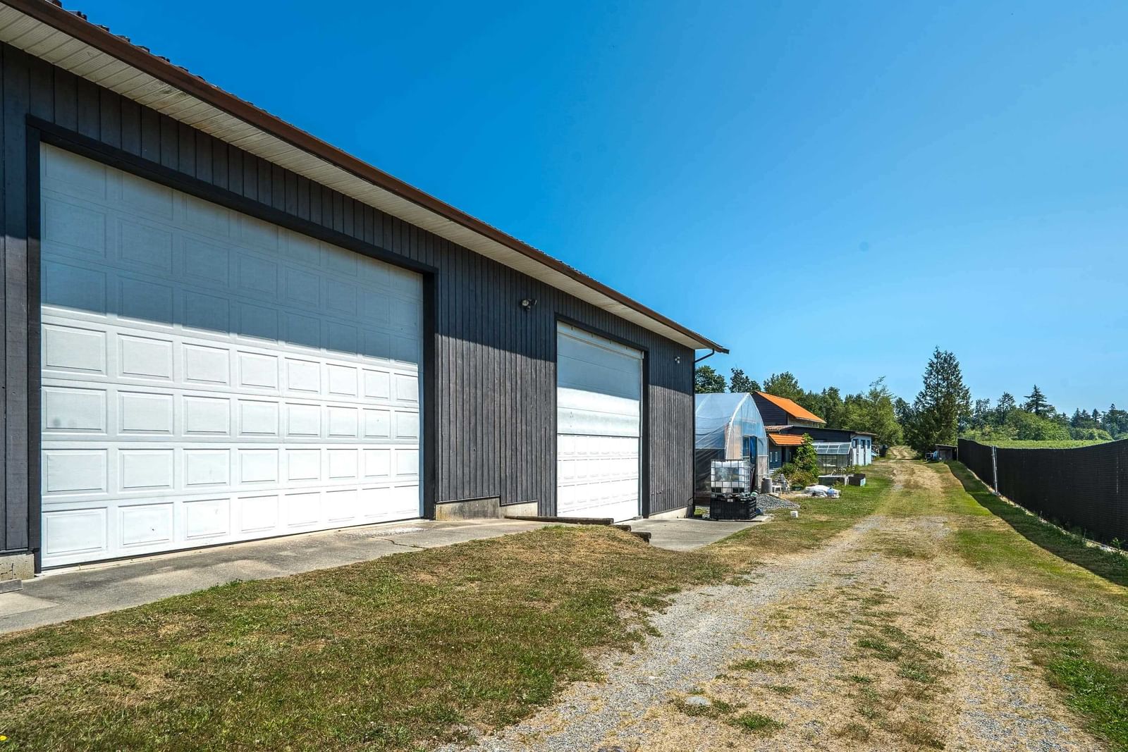 Listing Image 14