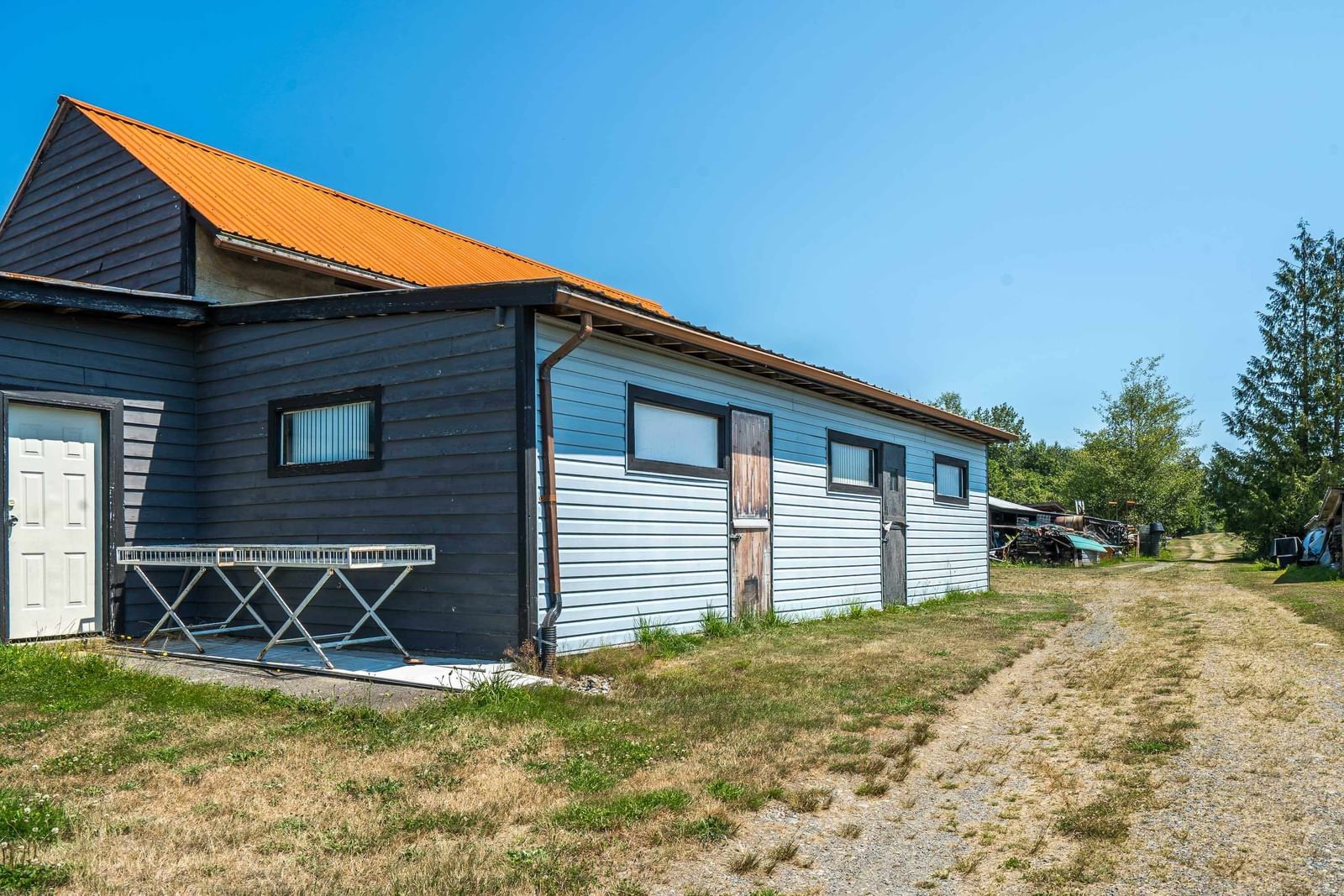 Listing Image 17