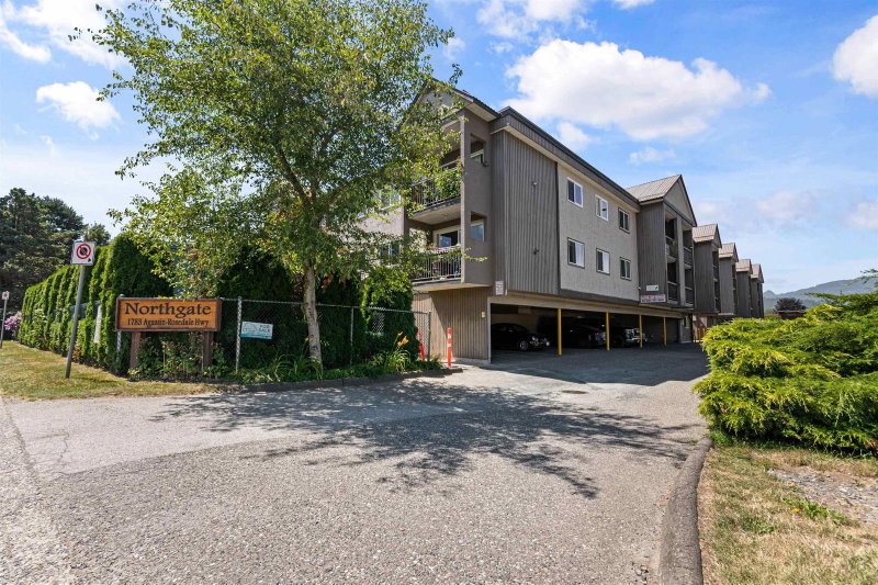 237 - 1783 Agassiz-Rosedale No 9 Highway