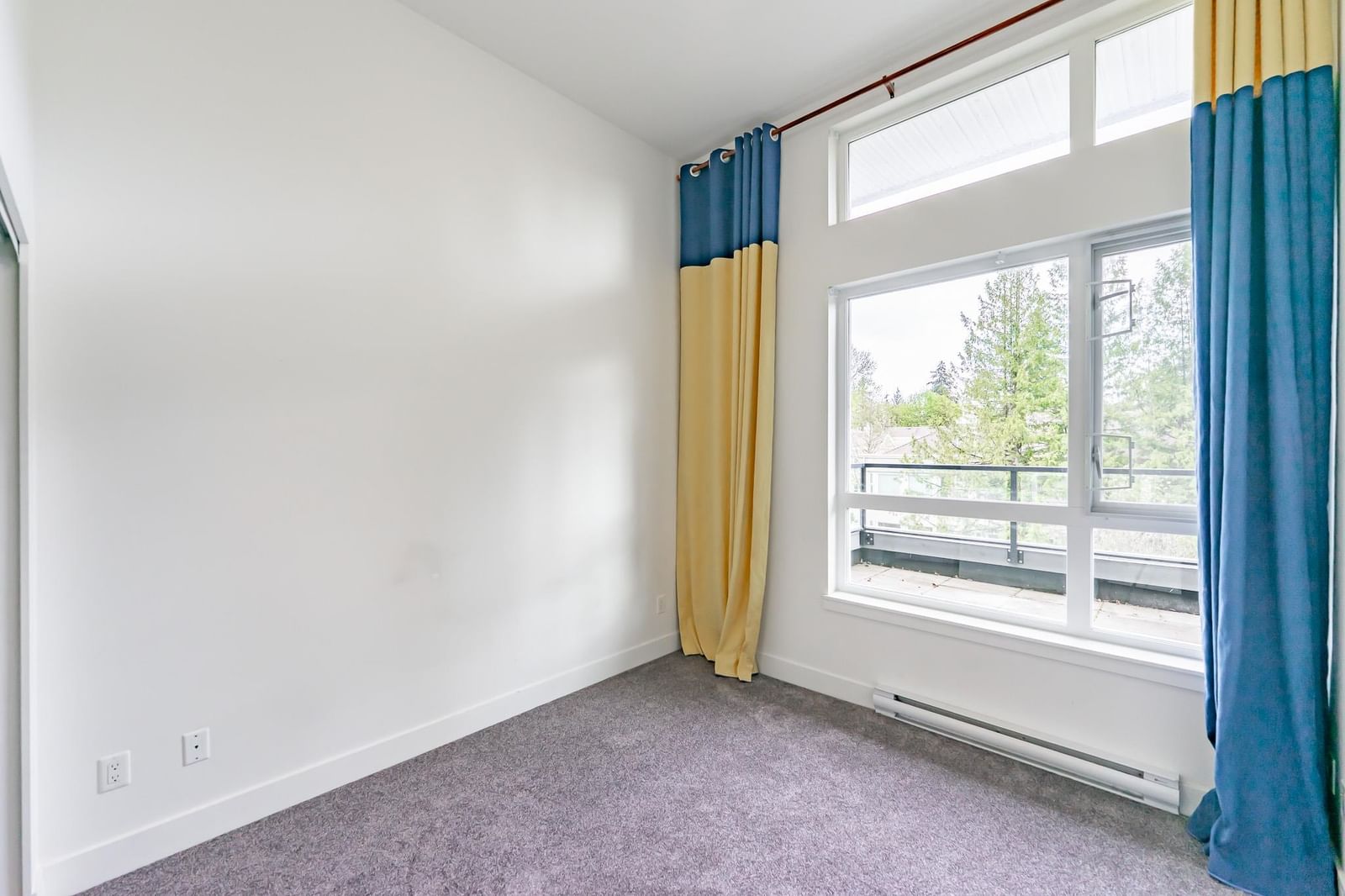 Listing Image 17