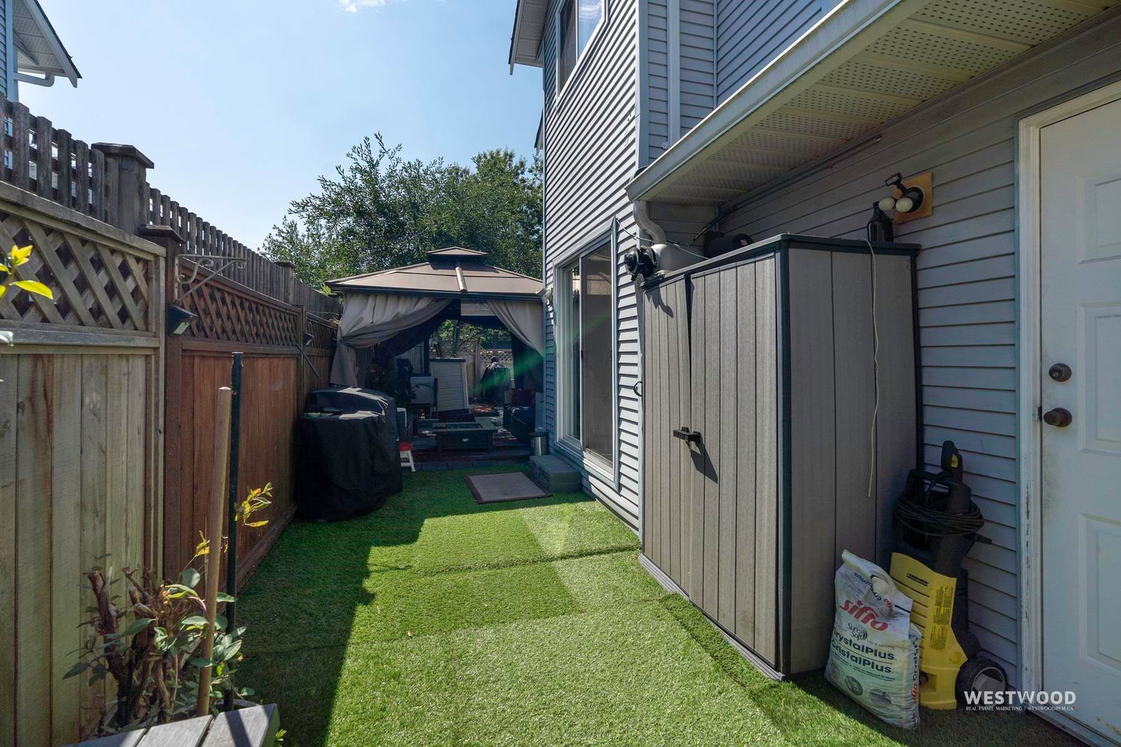 Listing Image 37
