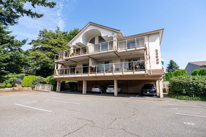 201 - 33839 Marshall Road