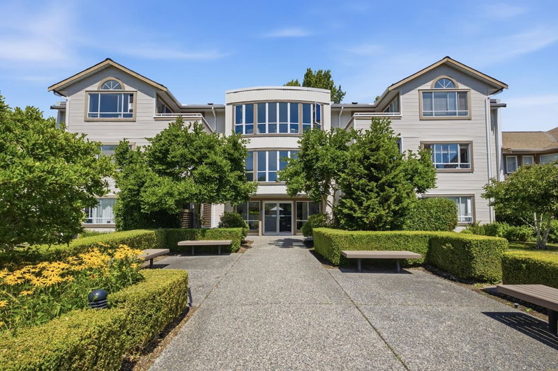 219 - 15991 Thrift Avenue
