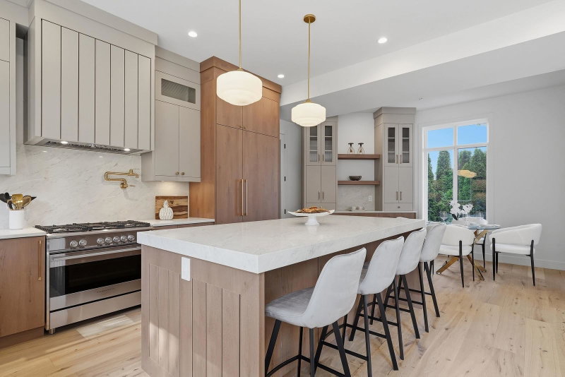 5241 Cambridge Court