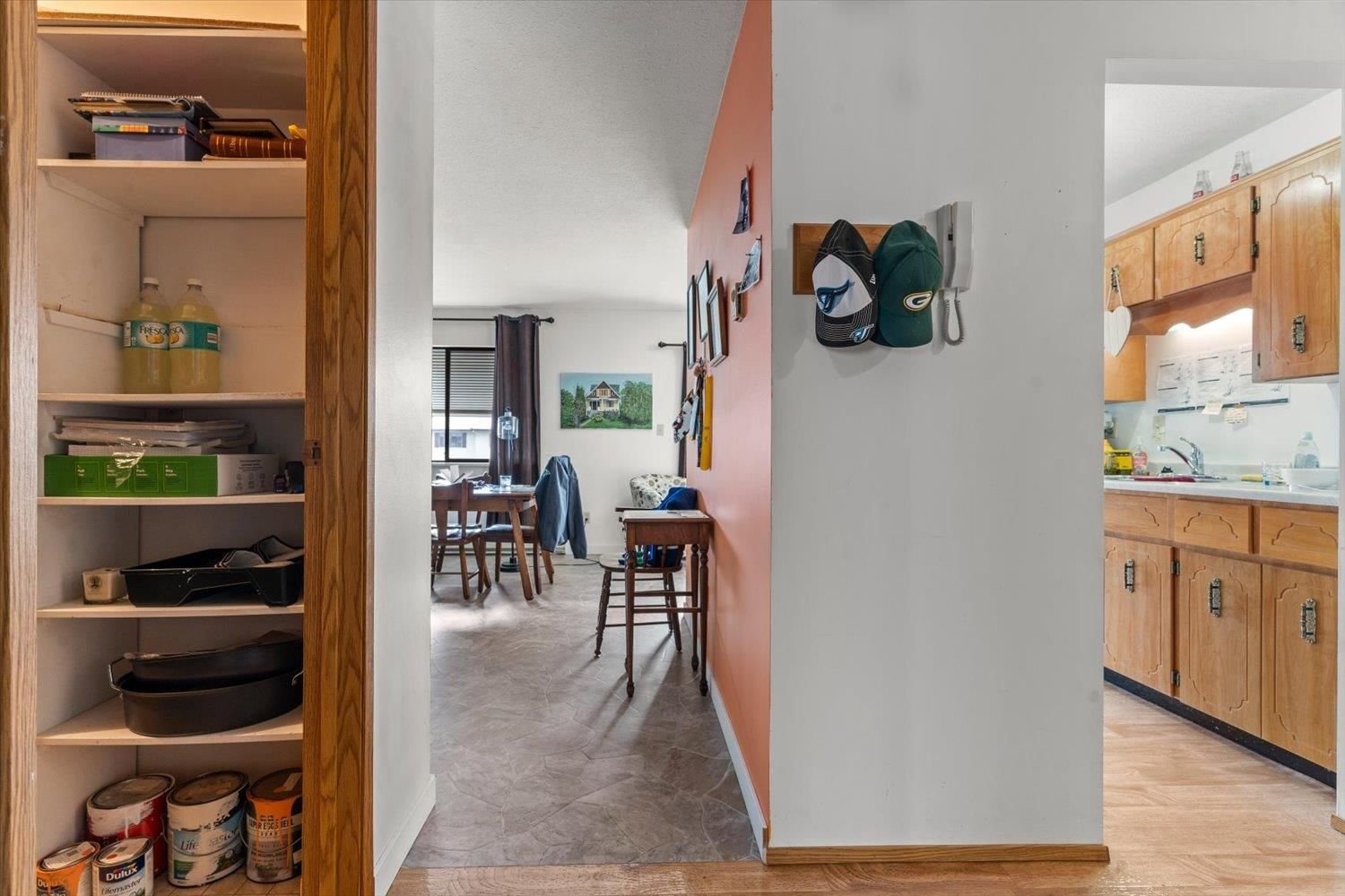 Listing Image 21