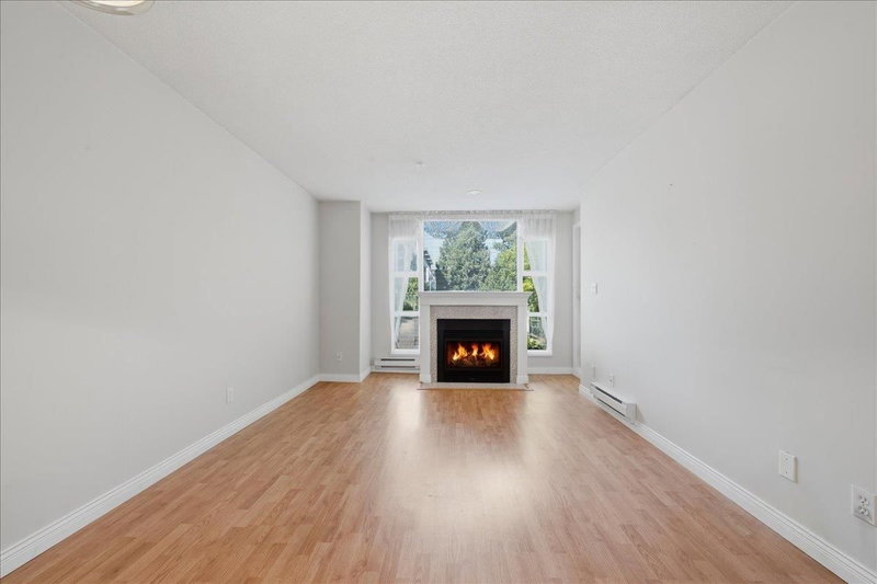 210 - 2963 Nelson Place