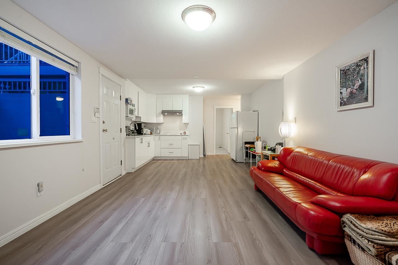 Listing Image 15