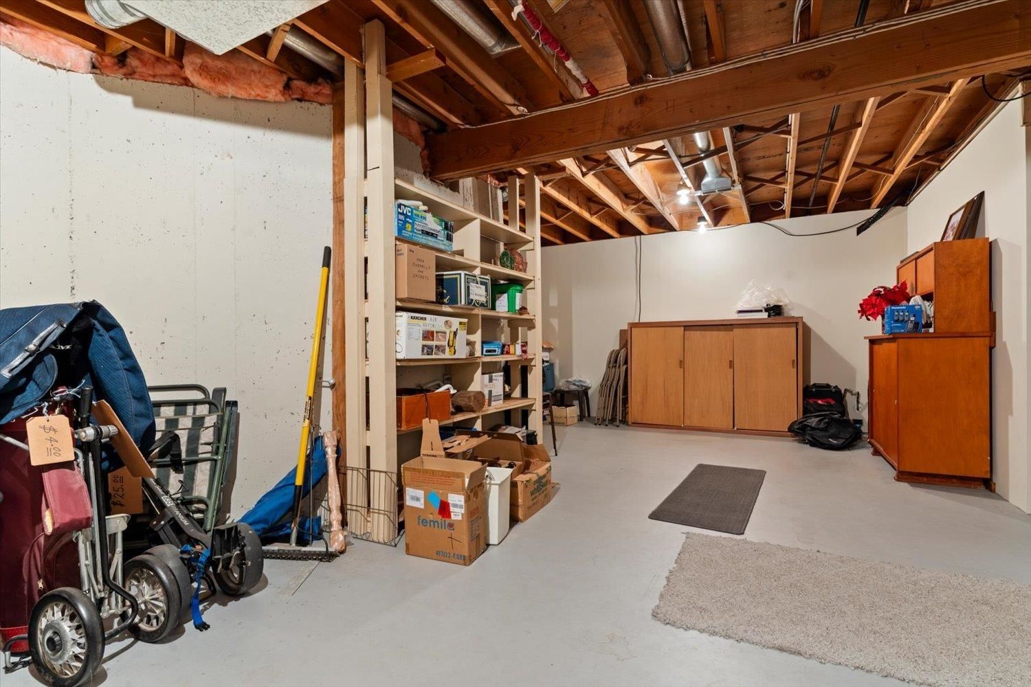 Listing Image 30