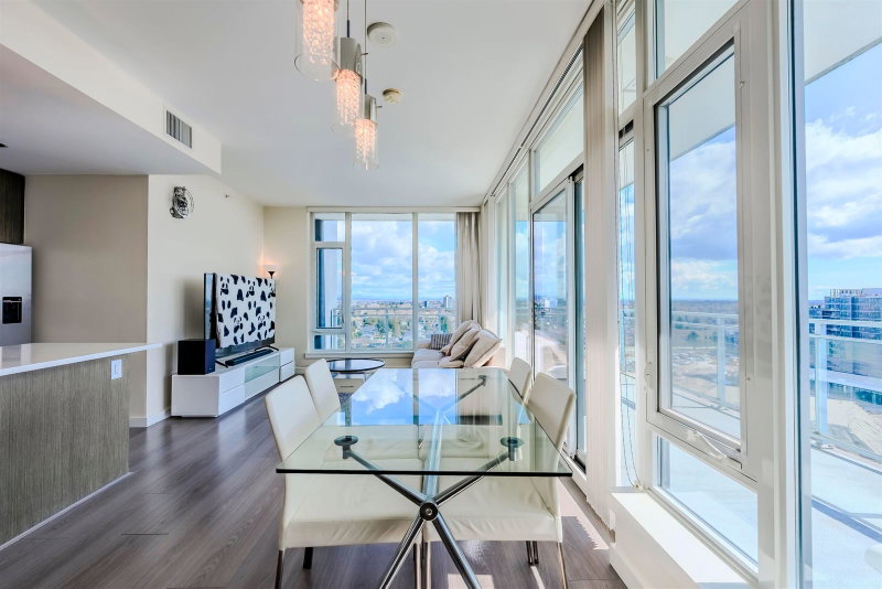 PH 1705 - 8677 Capstan Way