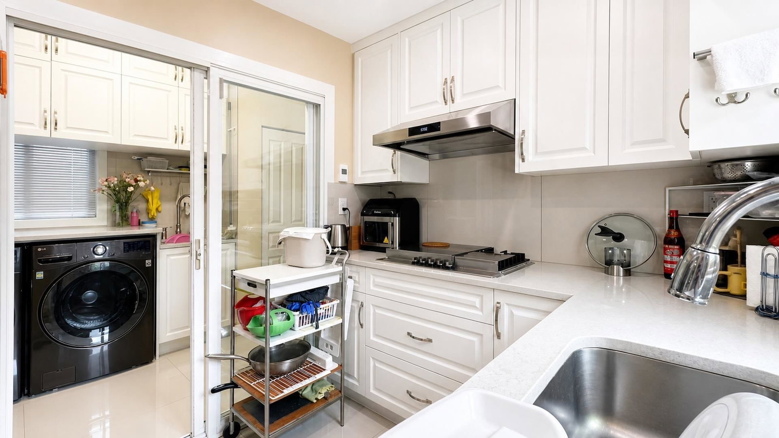 Listing Image 15