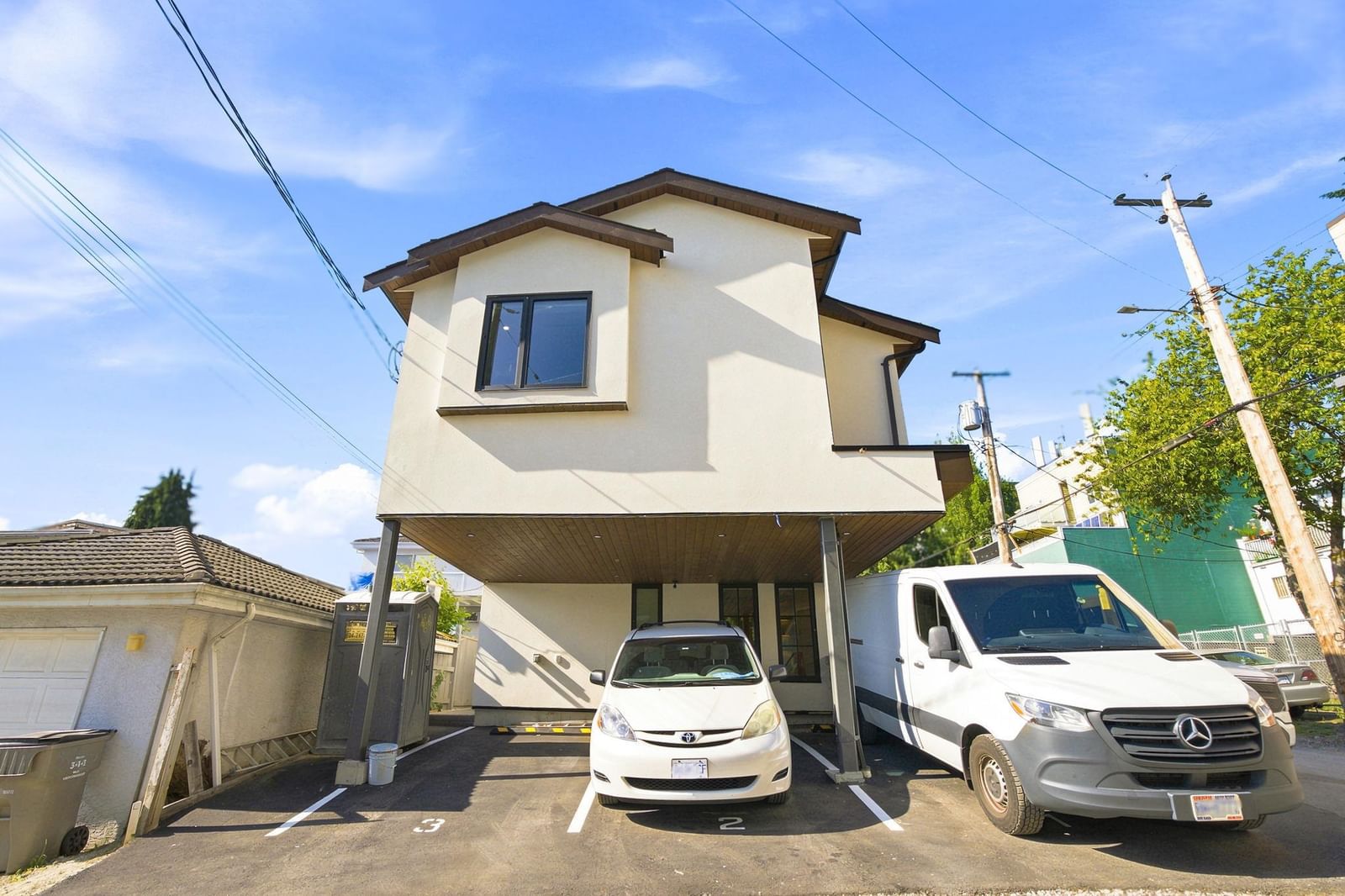Listing Image 28