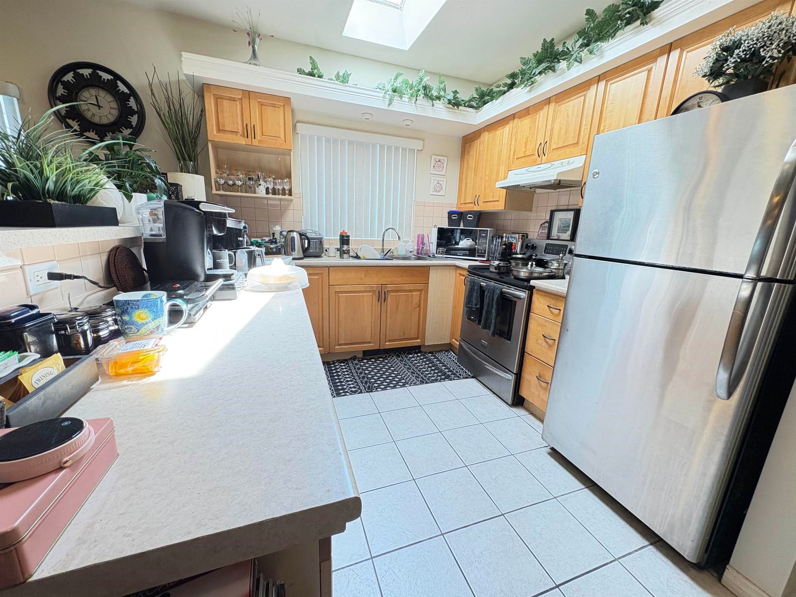 Listing Image 14