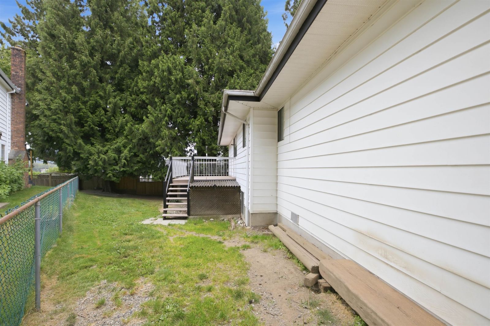 Listing Image 22